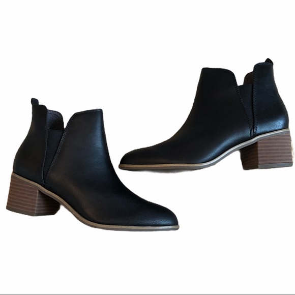 Dr Scholl’s 8M Black Ankle Boots